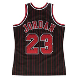 Mitchell & Ness Michael Jordan Chicago Bulls 1995-96 Authentic Jersey