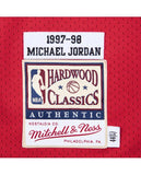 Mitchell & Ness Michael Jordan Chicago Bulls 1997-98 Authentic Jersey with Final Patch - Red